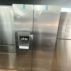 36” Frigidaire Stainless Steal Side By Side Refrigerator 