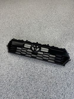 2026 Toyota Tacoma TRD sport grille