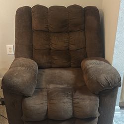 Recliner Chair. Electric Recliner Chair 