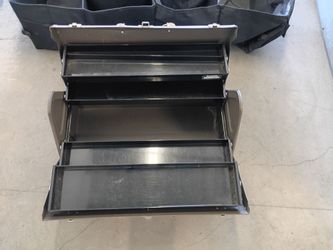 Kennedy model 1022 tools box metal