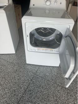 GE Gas Dryer – Excellent Condition – Works Perfect