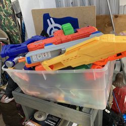 Nerf Guns 