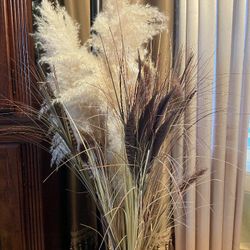 Indoor Decor Flower With Vase