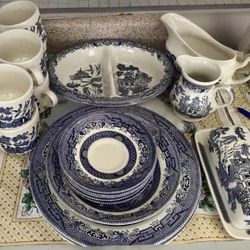 China Set Blue Willow From Church Hill Made In England