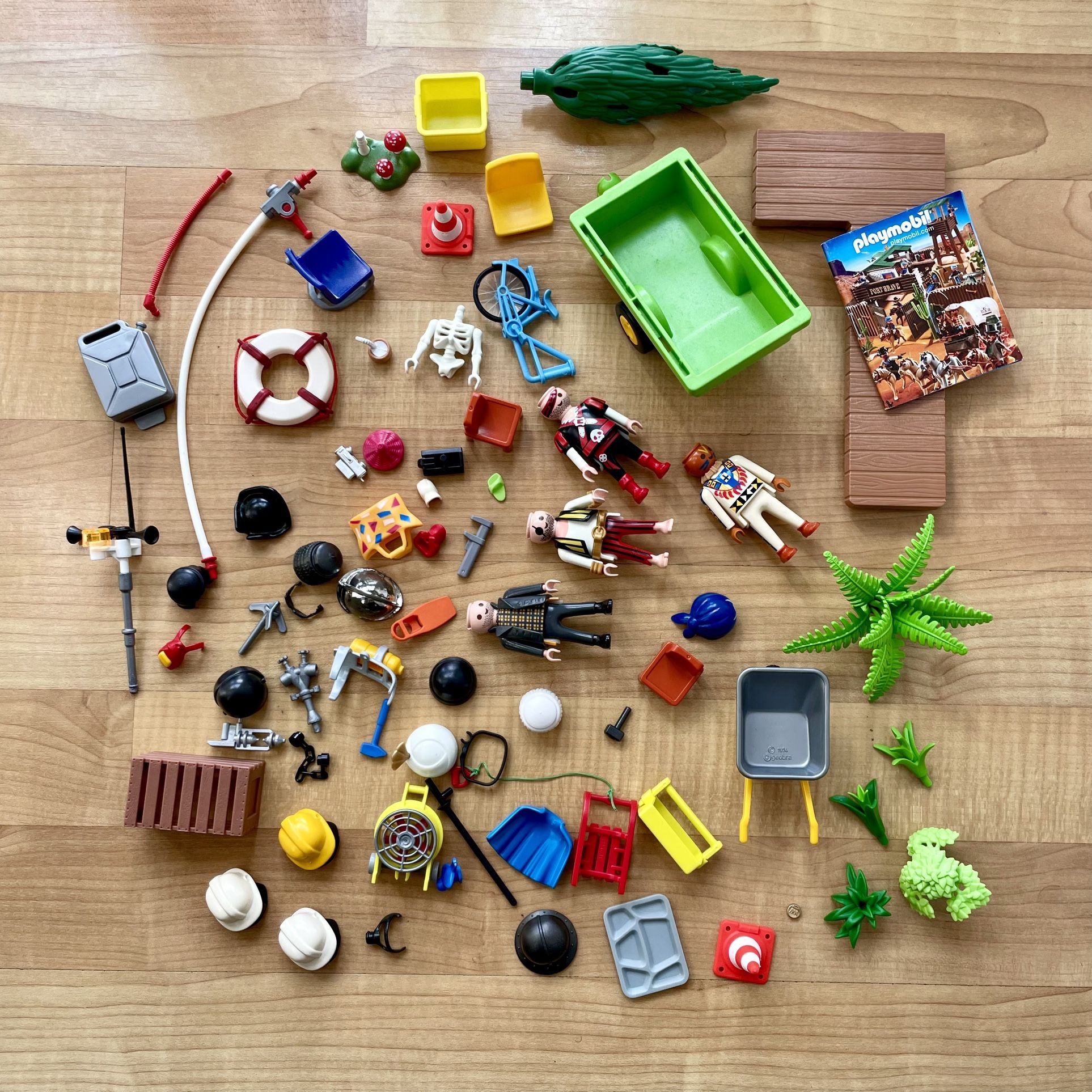 Playmobil Toy Parts & Accessories - Everything Shown