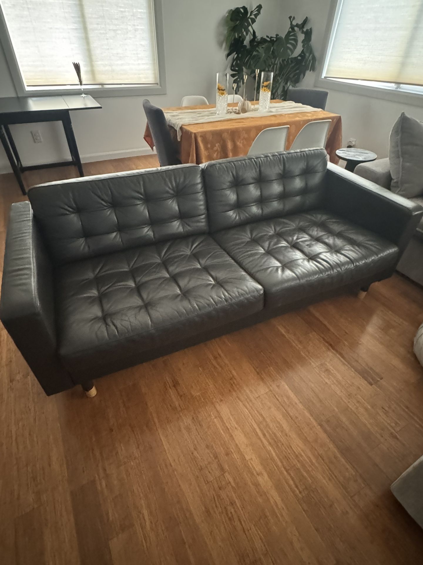 Sofa & Lounge Chair w/ Ottoman