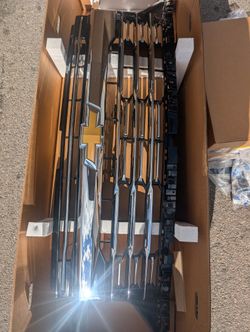 Suburban And Tahoe Grills