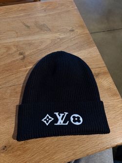 AUTHENTIC/REAL Louis Vuitton LV Beanie