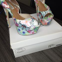 Steve Madden Heels Sz 7.5