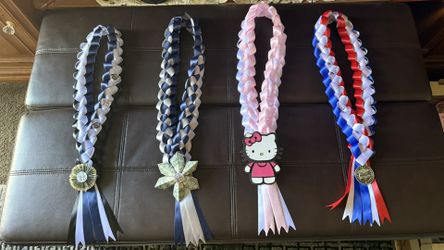 Graduation leis