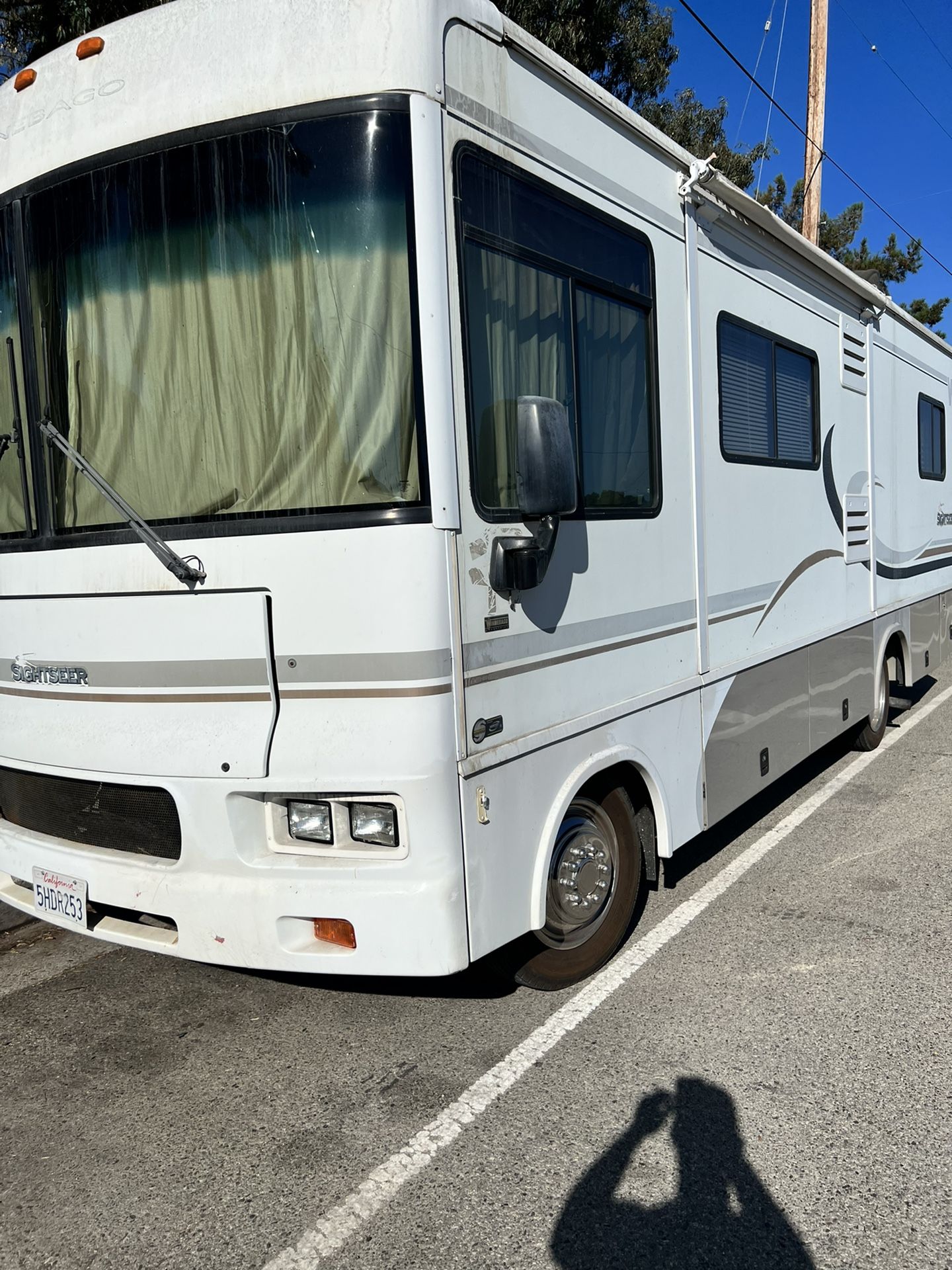 2004 Winnebago Sightseer