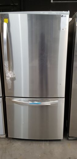 Refrigerator Stainless Bottom Freezer LG 33"W $39 Down Payment Only