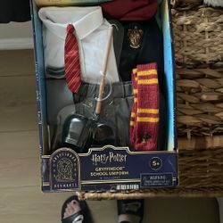Harry Potter Attire For An American Girl Doll 