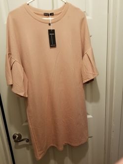Solutions women's L dress