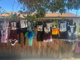 Halloween 🎃 Costumes. ❌Not Free❌