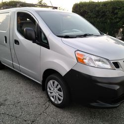 2015 Nissan Nv200