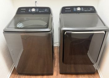 Samsung Electric Washer & Dryer