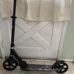 Black Scooter