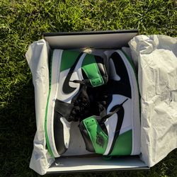 Jordan 1 Lucky Green
