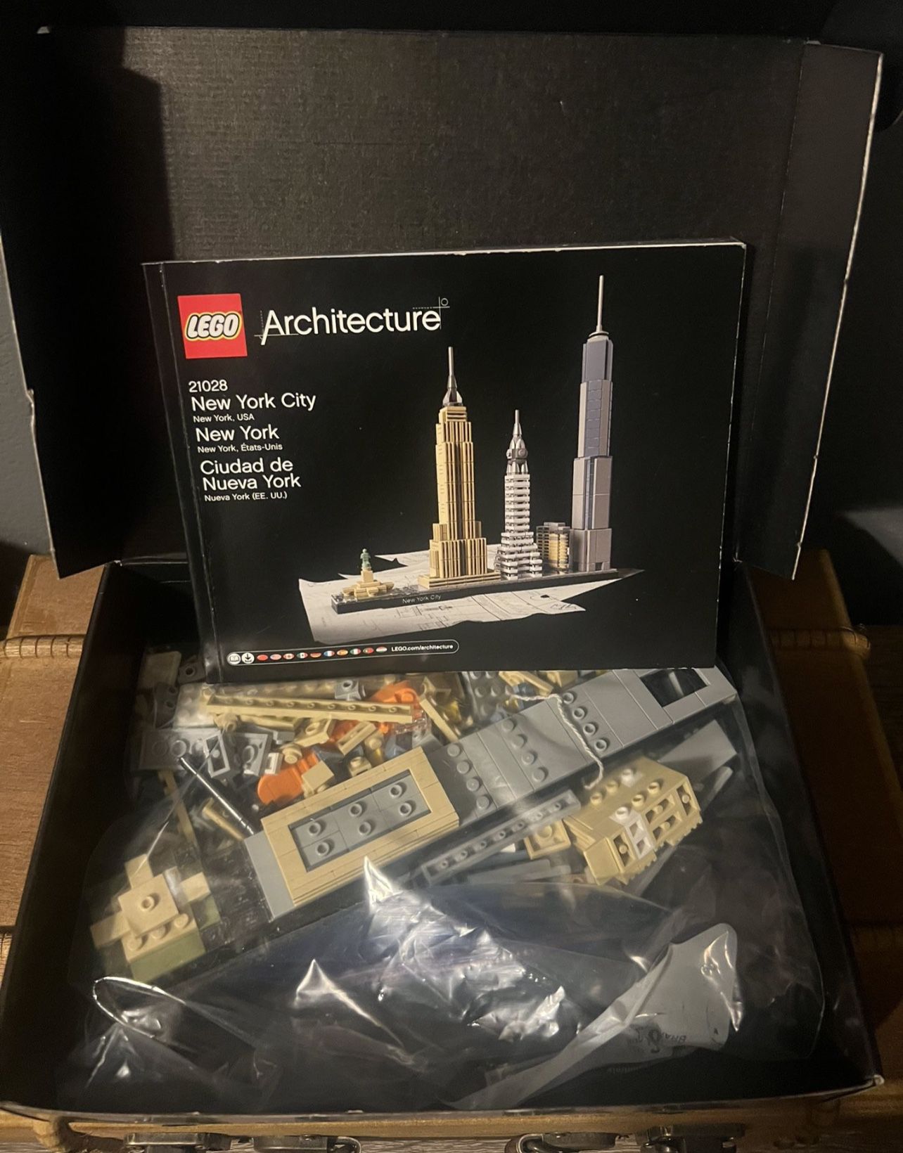 Lego Architecture New York City With Box And Instructions: Set