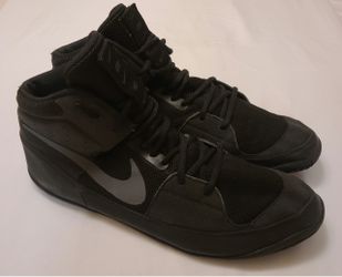Nike High-Top Wrestling Shoes Size 11