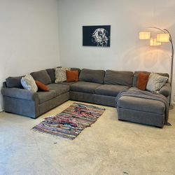 Sectional couch