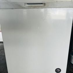 Amana White Dishwasher 