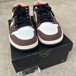 Jordan 1 Low