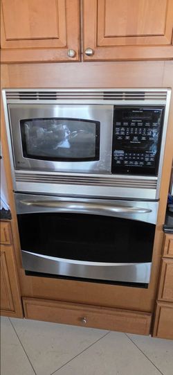 Microwave and oven combo