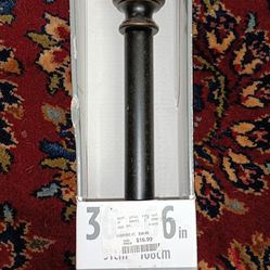Umbra single drapery rod set