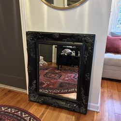 Black Detailed Mirror 