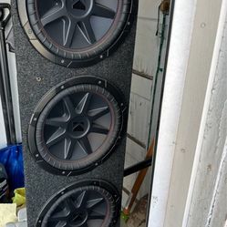 Speakers 🔊 and custom box