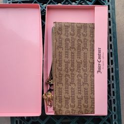 Juicy Couture Women's Clutch