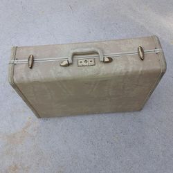 Samsonite Overnight Suitcase Measuring 31"X  13", Marbled Cream ColorC