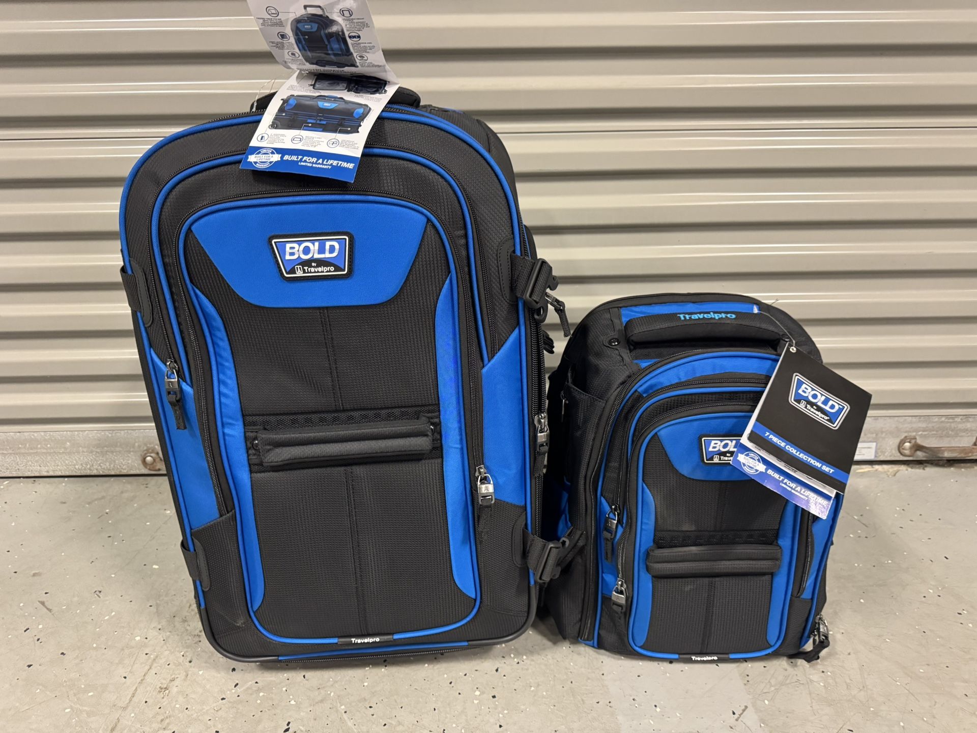 Travelpro Unisex-Adult Bold-Softside Expandable Rollaboard  Luggage, + Backpack