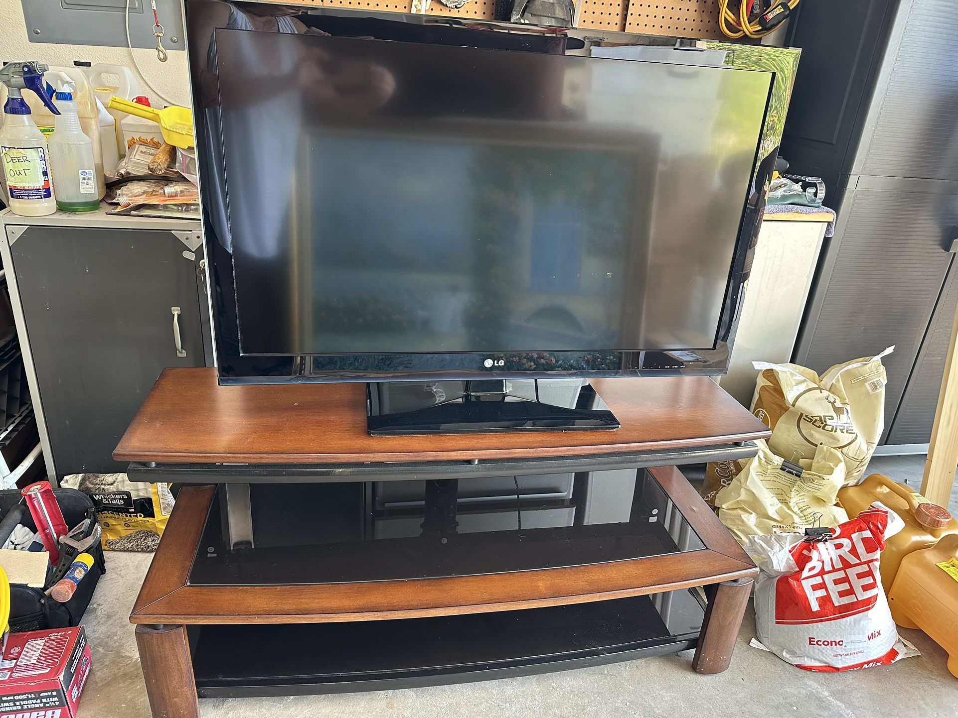 LG TV 42”