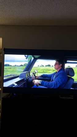 75’ Roku TV