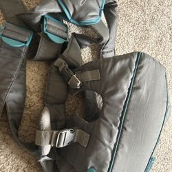 Infantino Baby Carrier - Gray