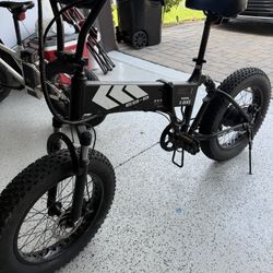 SWAGTRON EB-8 Off-Road Electric Bike