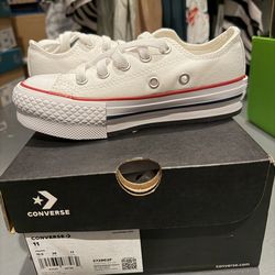Authentic Converse in LA with discounted prices