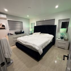 King Bedroom Set 
