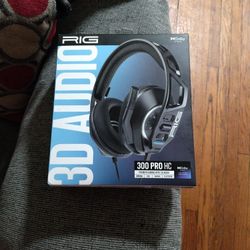 300 Pro Headset