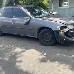 Nissan Altima 1998 