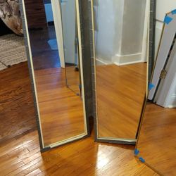 4 Mirrors 