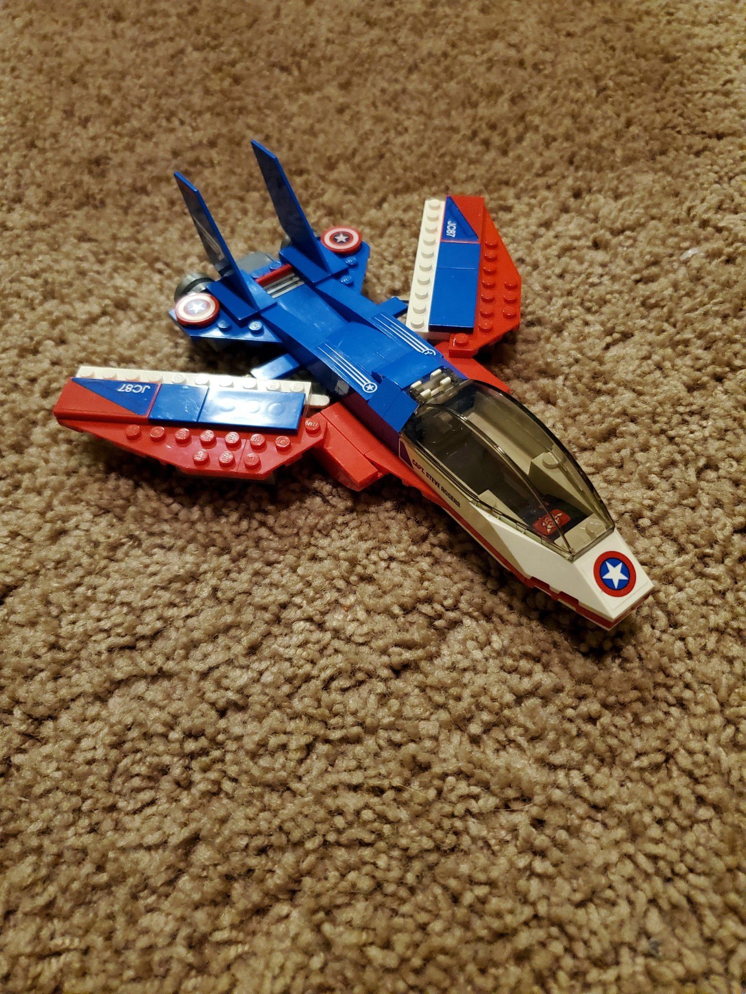Lego marvel captain America jet