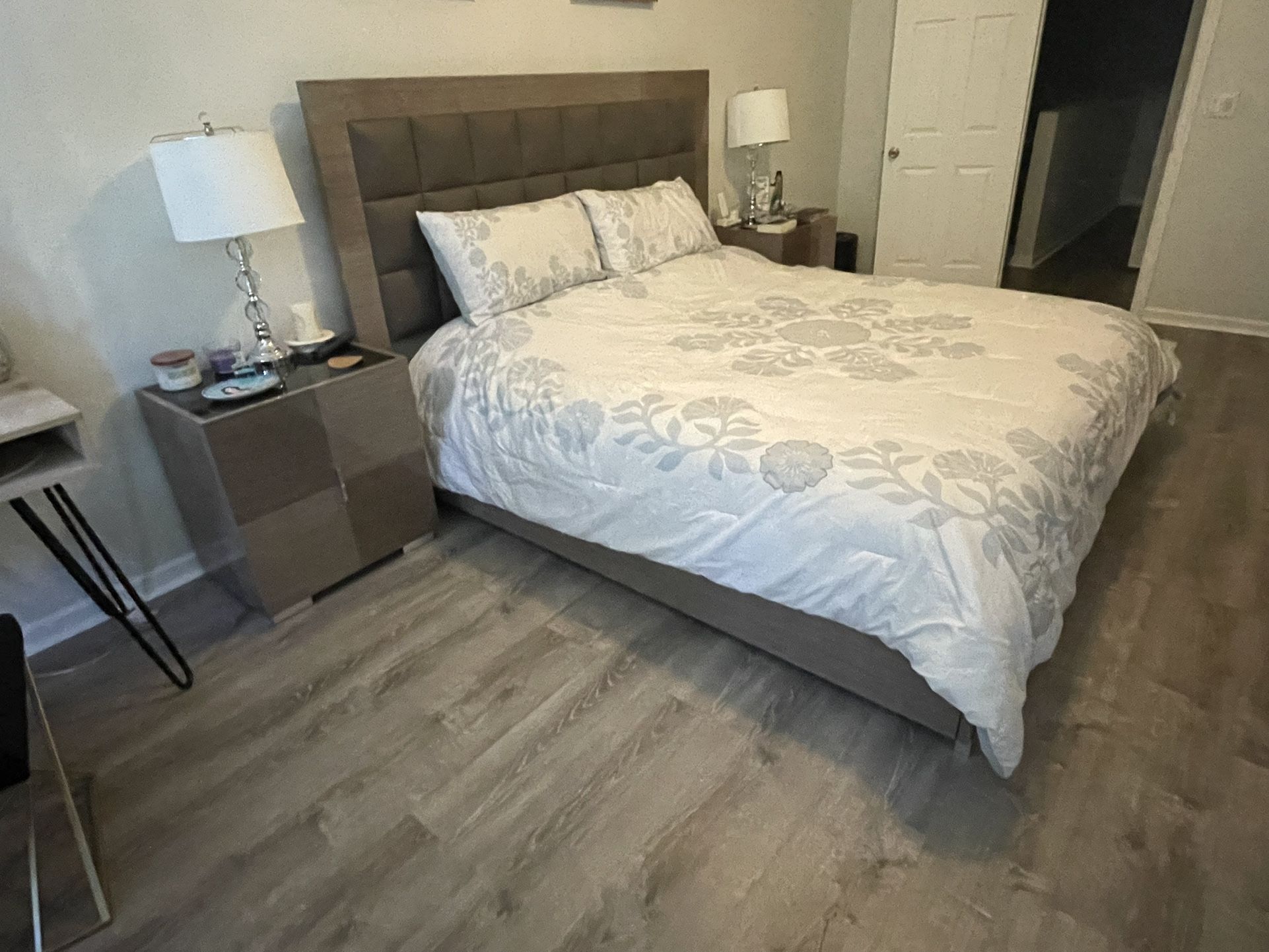Complete King Bedroom Set