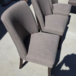 6 Dinning Chairs