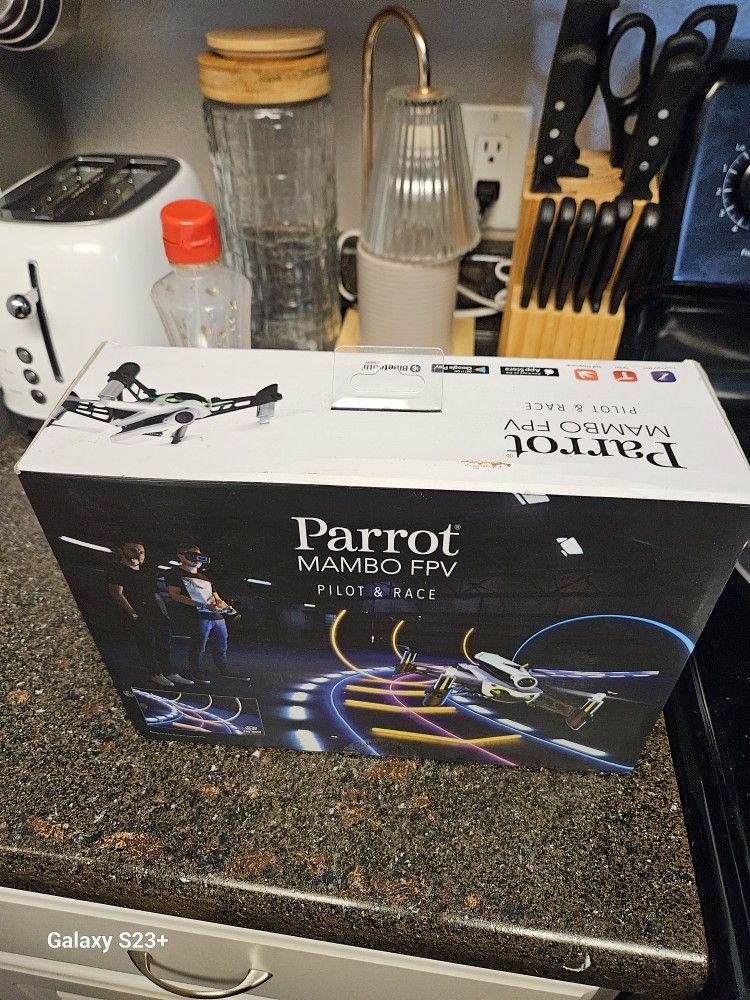 Parrot Mambo FPV Pilot And Race Drone