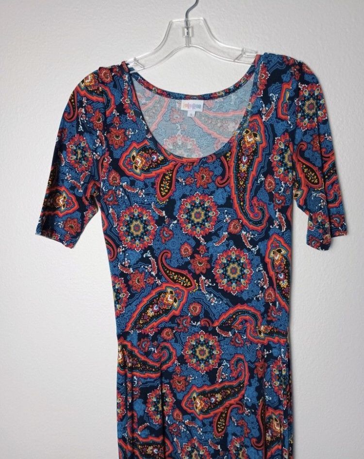 LulaRoe Ana Scoop Neck Boho Paisley Print Short Sleeve Maxi Dress - Small