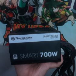 Thermaltake Smart Series 700 Watts